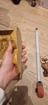 drevorezba na stenu - 5