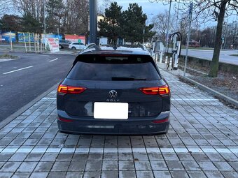 Volkswagen Golf 8 TDI 2.0 - 5