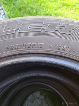 Pneu Bridgestone 235/65 R17 - 5