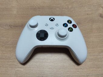 Ovládače Xbox series - 5