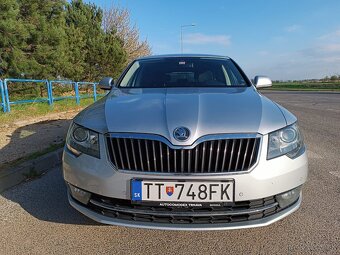 Škoda Superb 1,8 sedan - 5