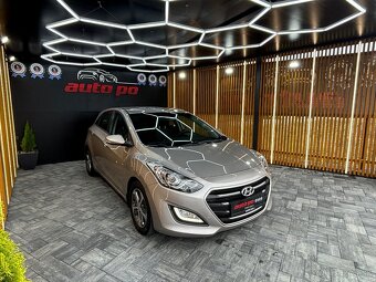 Hyundai i30 1.6 CRDi DOHC 16V Fleet - 5
