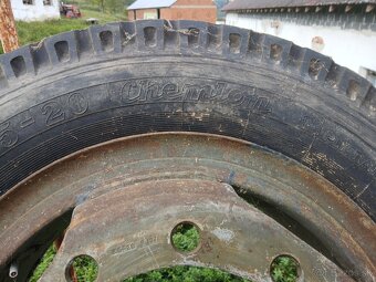 Kúpim 2 ks disky 10 dierové  Na pneumatiky 8,25-20 - 5