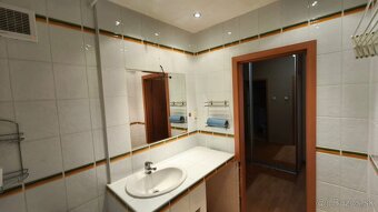 3 izbový byt Zvolen Zlatý Potok + garáž - 5