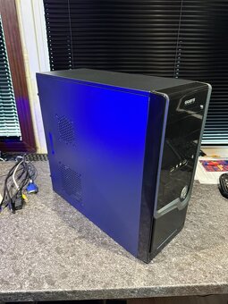 Stolový počítač AMD Phenom II X4 / 8GB / 500GB SSD / GT 730 - 5