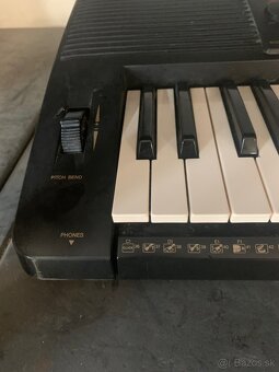Klávesy Yamaha PSR-520 - 5