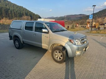 Predám Toyota Hilux 2.5, D-4D - 5
