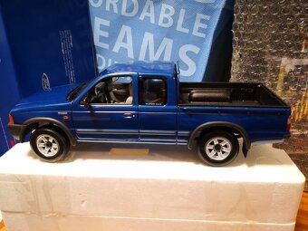 1:18 Autoart, Action/Minichamps mix 3 - 5