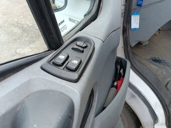 Iveco Daily 65C18 3,0 D valník+ Plachta 2008 - 5