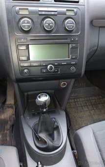 Volkswagen Touran 1.9 TDI 77KW RV 2006 - 5