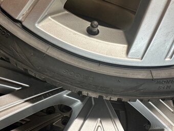 5x112 R18 7,5J ET51 VW Bergamo + 225/40 R18 Bridgestone - 5