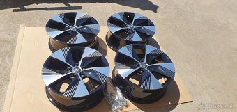 Toyota nissan renault suzuki honda 5x114,3 r18 - 5
