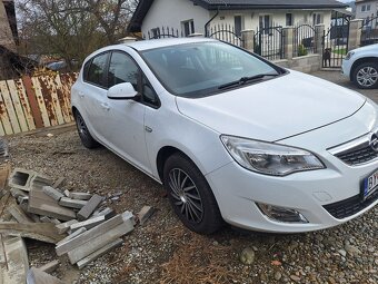 Predám Opel Astra - 5