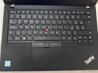 Lenovo ThinkPad T490 i5 16GB 256GB NVMe FHD - 5