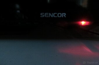 LCD televízory na náhradné diely . - 5