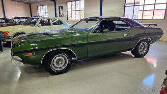 1970 Dodge Challenger R/T SE 383 V8, manuál, po renovaci - 5