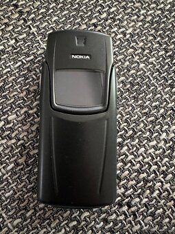 NOKIA 8910 i - 5