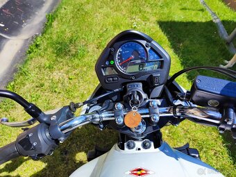 Honda CB600F Hornet - 5
