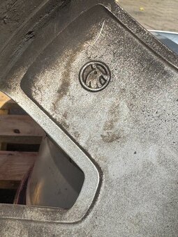R17 5x112 Original skoda 7J ET37 OE 3U0601025 - 5