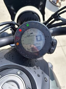 Yamaha xsr 700 - 5