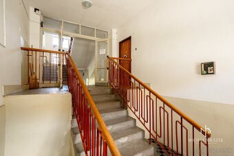 Ponúkame vám exkluzívne na predaj garsónku takmer v centre m - 5