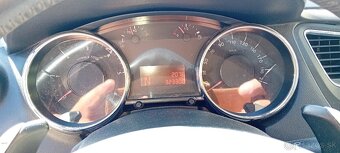 Peugeot 5008, 2010, 1,6HDi Automat - 5