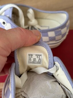 Vans. - 5