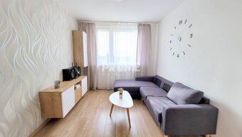 Štýlový 4i byt, REKONŠTRUKCIA, LOGGIA, Butatínska ulica, Pet - 5