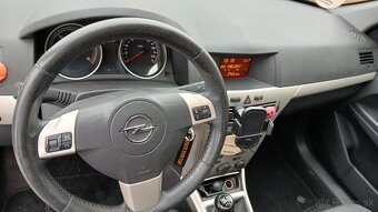 Opel Astra H - 5