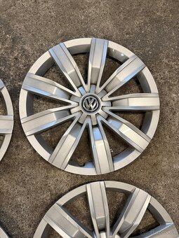 Puklice VW R17 - 5
