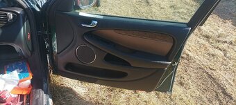 Interiér jaguár xtype - 5
