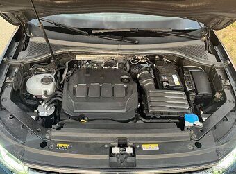 Volkswagen Tiguan 2.0 TDi 4x4 PANORÁMA VIRTUAL DSG - 5