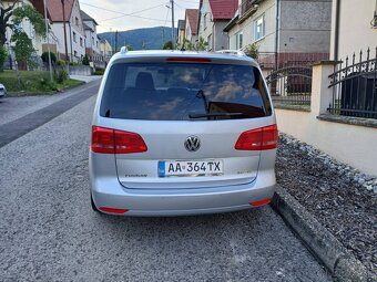 Volkswagen Touran 2.0 TDI - 5