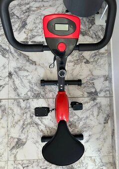Rotopéd jednoduchý izbový cvičný bicykel s displejom - 5