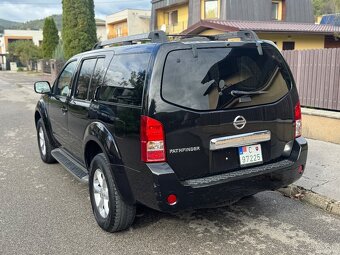 Nissan Pathfinder 2.5dci 4x4 dovoz TALIANSKO 7-miestny - 5