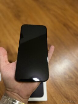 iPhone 16 Pro Max 256GB Black Titanium - 5