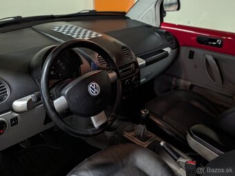 VW New Beetle - 5