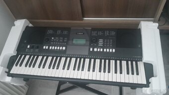 Predám kláves yamaha psr 423 - 5