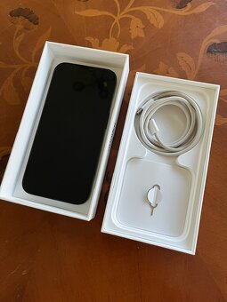 iPhone 15Pro, Black Titanium, 256GB - 5