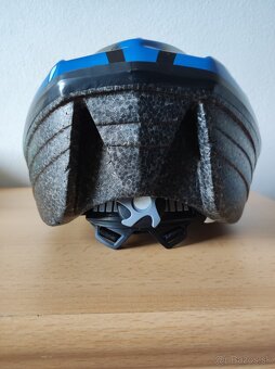 Prilba na bicykel - Arcore (M/L) model: Bono usb - 5
