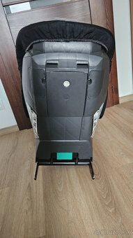 Britax Römer SAFEFIX PLUS 9-18kg - 5