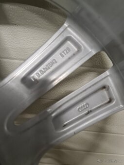 5X112 R20 AUDI 8,0J ET28 - 5