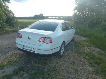 Volkswagen Passat B6 2.0tdi - 5
