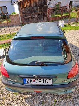 Peugeot 206 1,4 benzín - 5