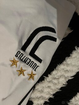 Cristiano Ronaldo Juventus 2018/2019 dres - 5