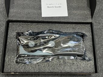 Predám grafiku GIGABYTE Radeon RX 6700 XT 12GB - 5