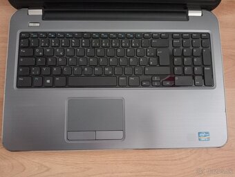 predám notebook Dell Inspiron - Intel core i5 -8gb ram - ssd - 5
