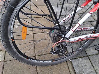 CRUSSIS E- SAVELA 1,6 - 5