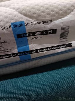 Predám postel s matracom 400 eur/ bez matraca 300 eur - 5
