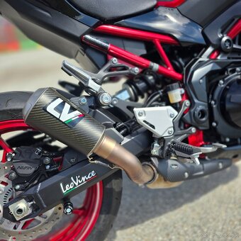 Kawasaki Z900 2024 - 3470 km - 5